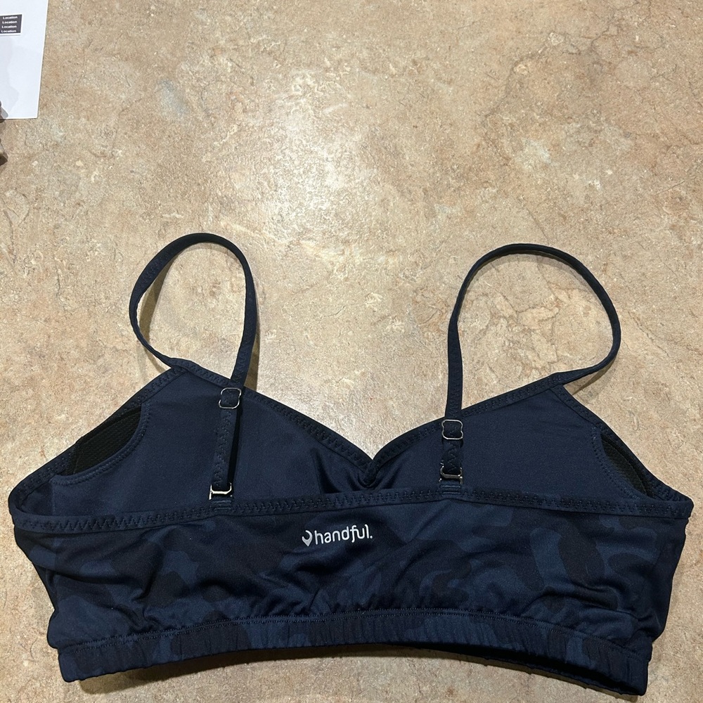Handful Adjustable Bra Size Medium. Looker (navy camo) worn once